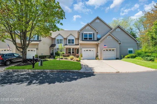 $995,000 | 3 Courtyard Lane, Brielle, NJ 08730