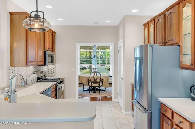 $995,000 | 3 Courtyard Lane, Brielle, NJ 08730