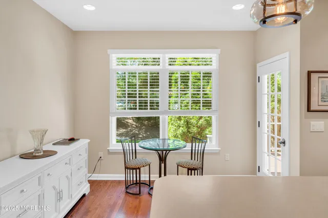 $995,000 | 3 Courtyard Lane, Brielle, NJ 08730