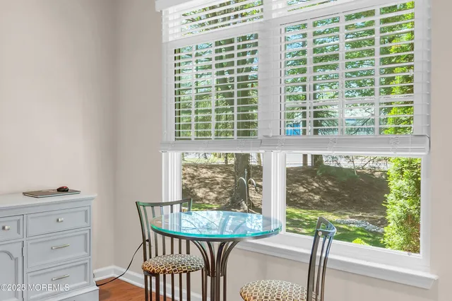 $995,000 | 3 Courtyard Lane, Brielle, NJ 08730