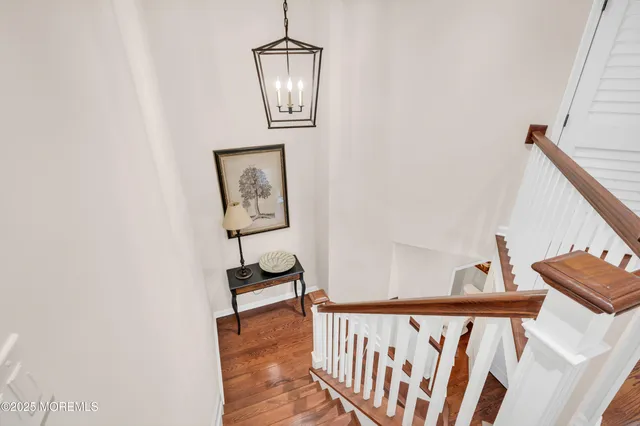 $995,000 | 3 Courtyard Lane, Brielle, NJ 08730