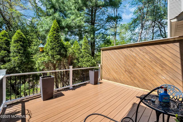 $995,000 | 3 Courtyard Lane, Brielle, NJ 08730