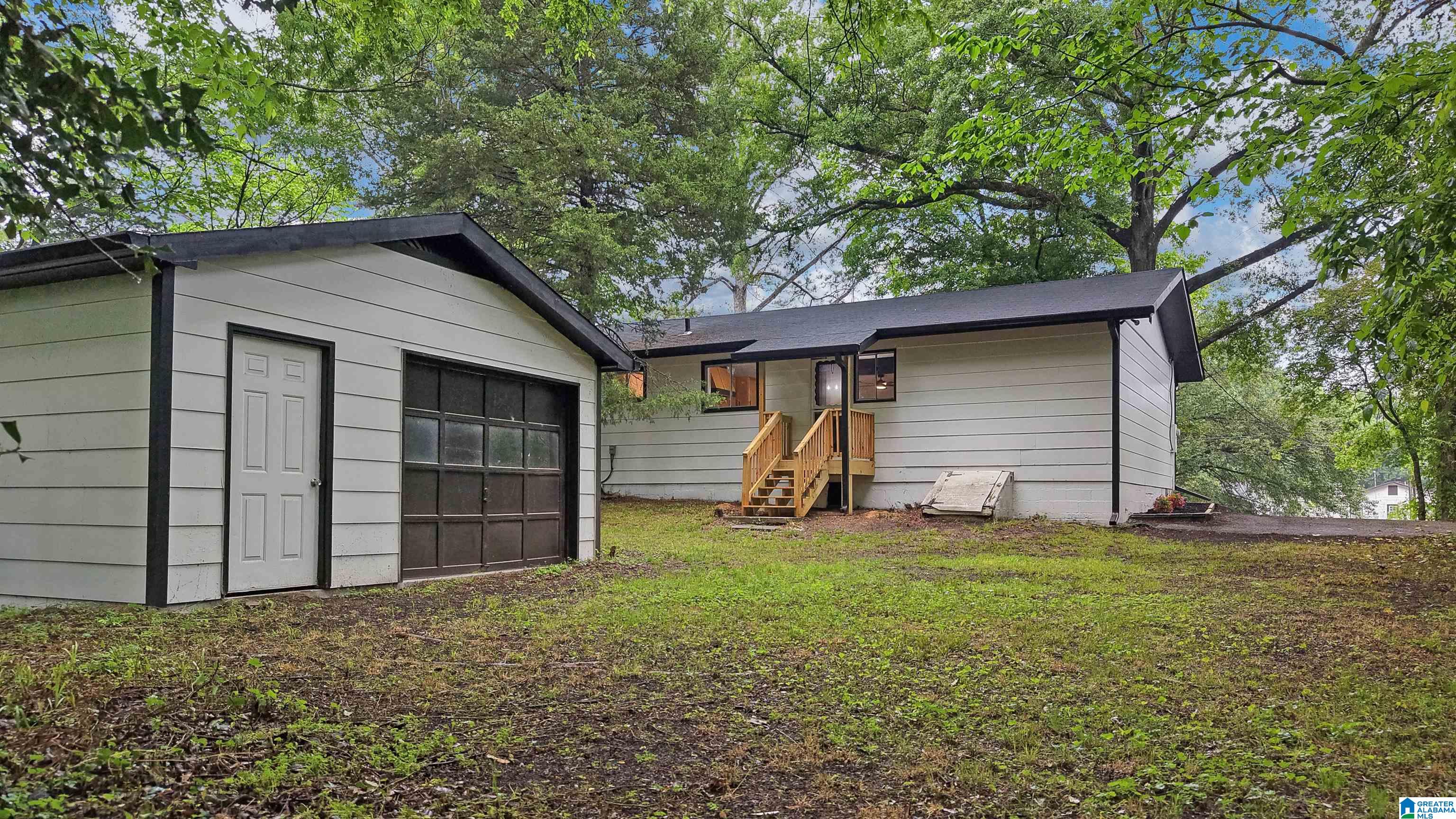 919 3rd Avenue Southwest Alabaster, AL 35007 - Photo 24 of 28