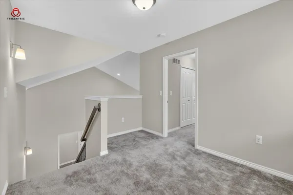 $389,000 | 30295 Berghway Trail, Warren, MI 48092