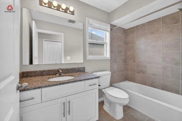 $389,000 | 30295 Berghway Trail, Warren, MI 48092