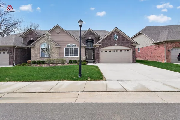 $389,000 | 30295 Berghway Trail, Warren, MI 48092
