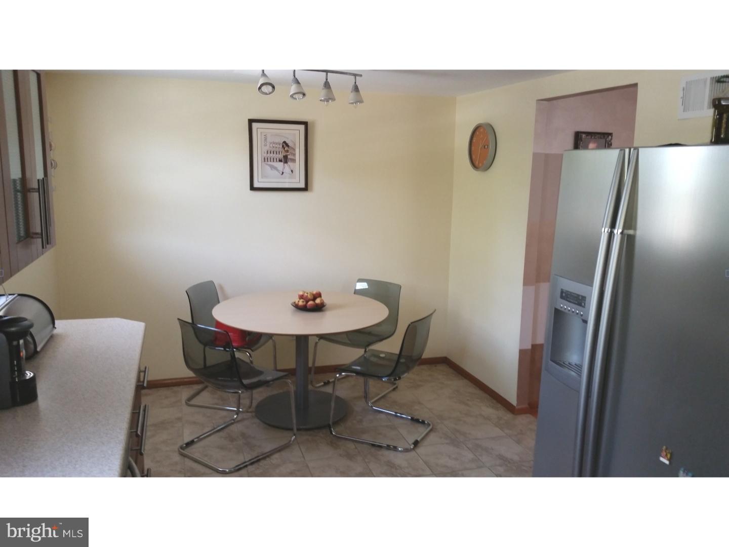 340 Ridgeway Place Philadelphia, PA 19116 - Photo 2 of 14 Kitchen