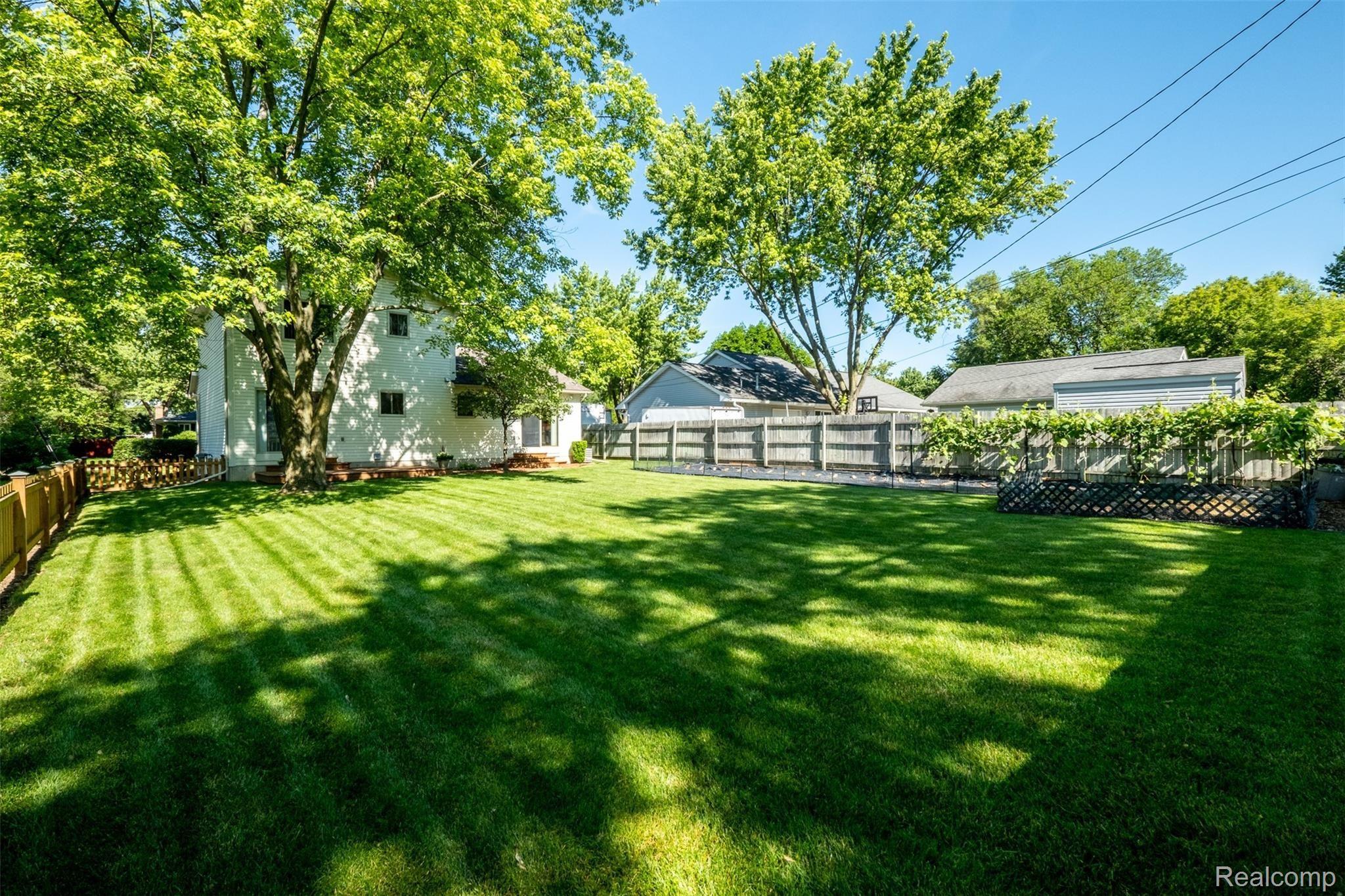 3579 Longview Avenue Rochester, MI 48307 - Photo 31 of 34 3579 Longview-30.jpg