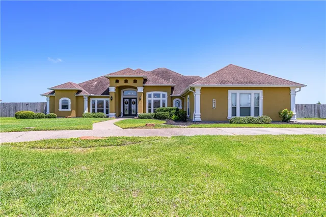 $719,900 | 5614 Kitty Hawk Drive, Corpus Christi, TX 78414