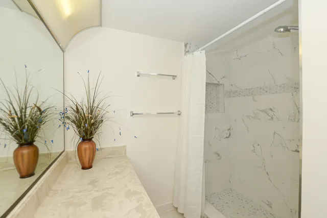 $305,000 | 1950 Southwest Palm City Road, Unit 12103, Stuart, FL 34994