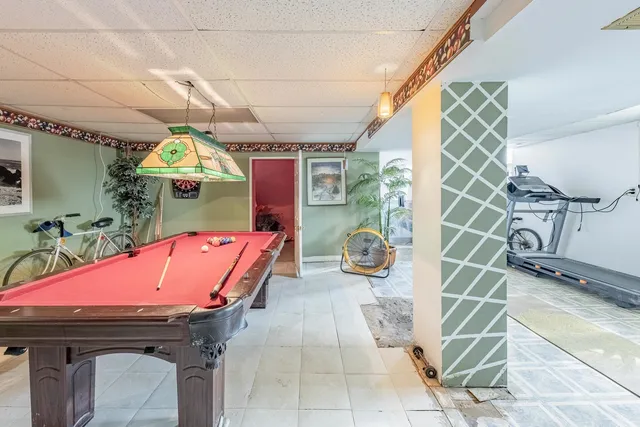 $258,000 | 7546 West Hanover Street, Summit, IL 60501