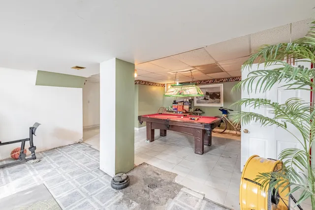 $258,000 | 7546 West Hanover Street, Summit, IL 60501