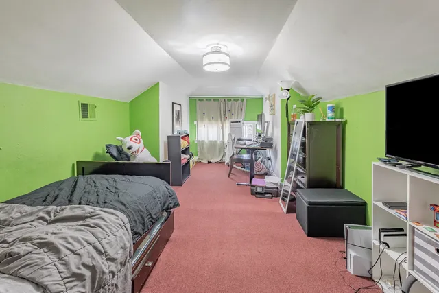 $258,000 | 7546 West Hanover Street, Summit, IL 60501