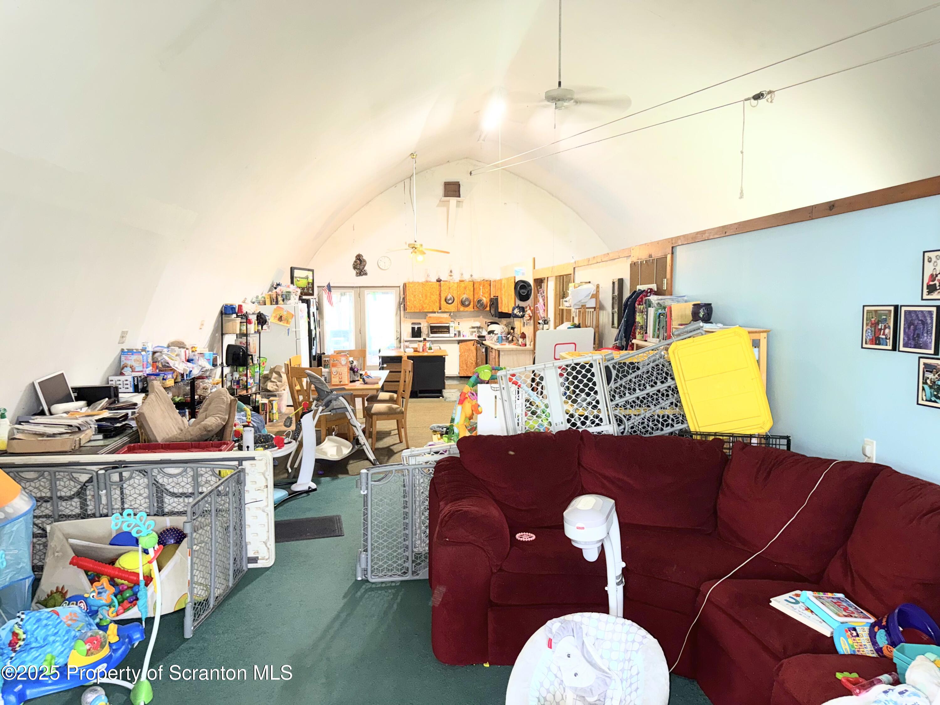 998 Melrose Road Susquehanna, PA 18847 - Photo 23 of 31 Living Room