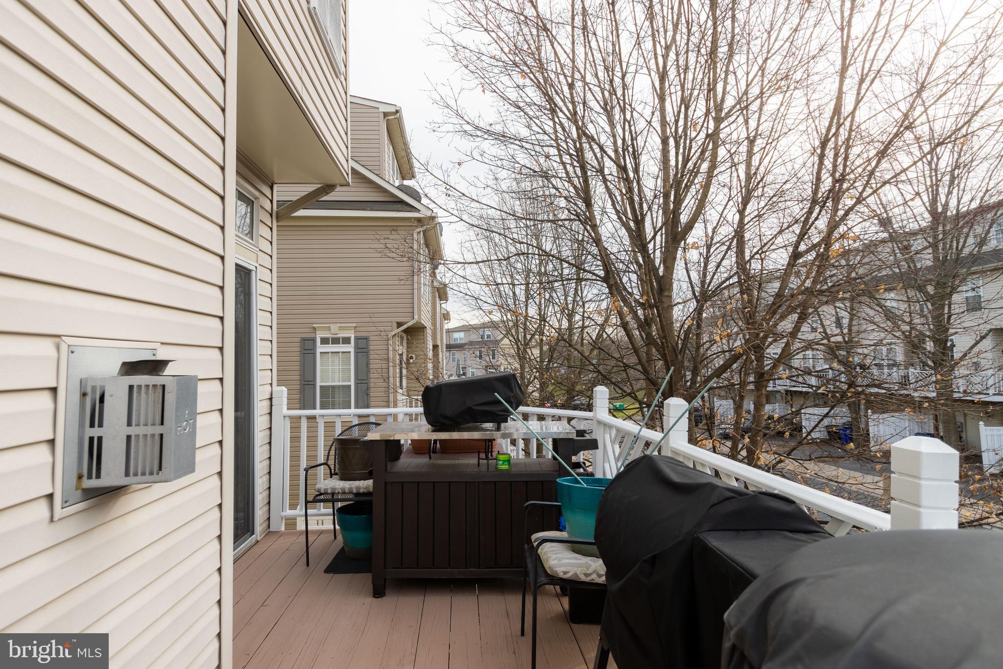 509 Eisenhower Drive Frederick, MD 21703 - Photo 34 of 40 Deck