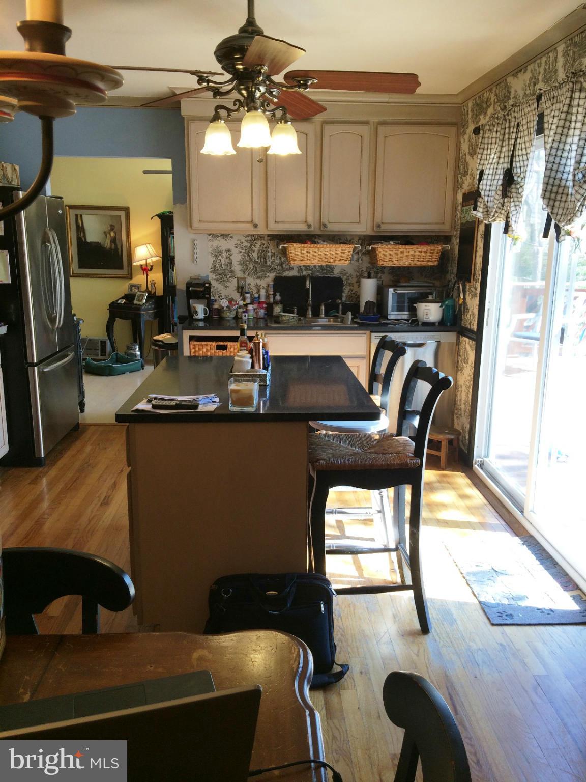 7 Treworthy Road Gaithersburg, MD 20878 - Photo 3 of 18 Kitchen 2nd View