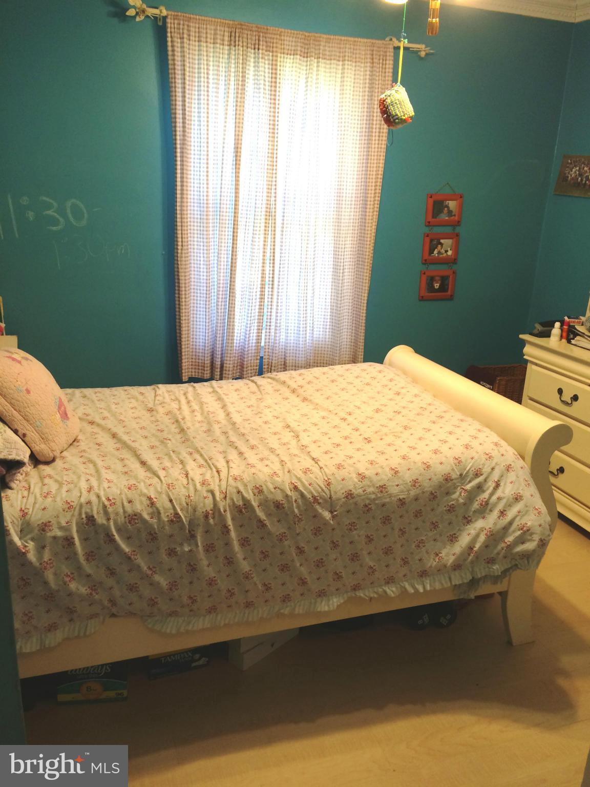 7 Treworthy Road Gaithersburg, MD 20878 - Photo 10 of 18 Bedroom #3