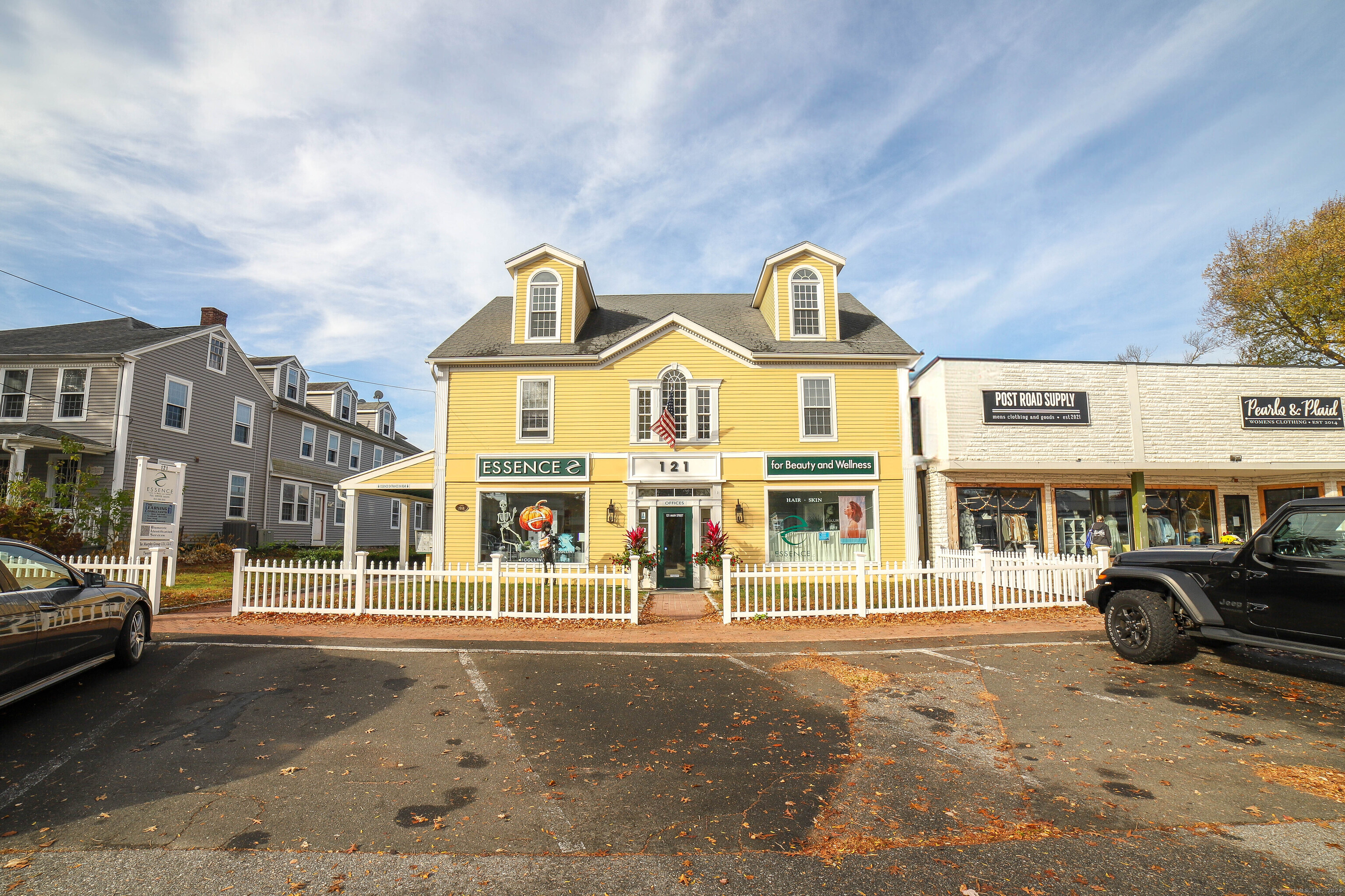 125 Main Street Old Saybrook, CT 06475 - Photo 5 of 30 a view of building with cars parked