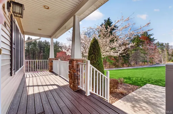 $799,930 | 11 Country Glen, Fishkill, NY 12524