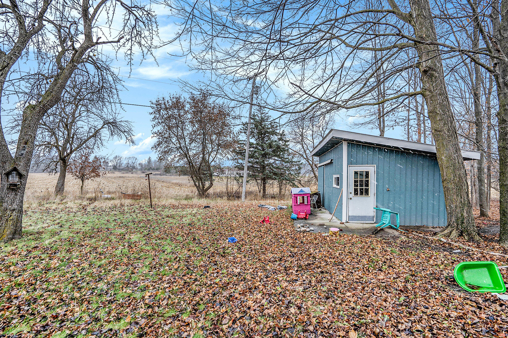 1088 West Remus Road Mount Pleasant, MI 48858 - Photo 12 of 16 012_mkb05009_868