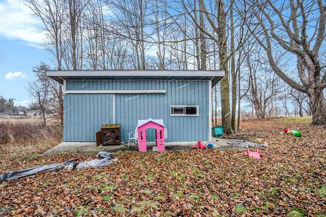 $199,900 | 1088 West Remus Road, Mount Pleasant, MI 48858