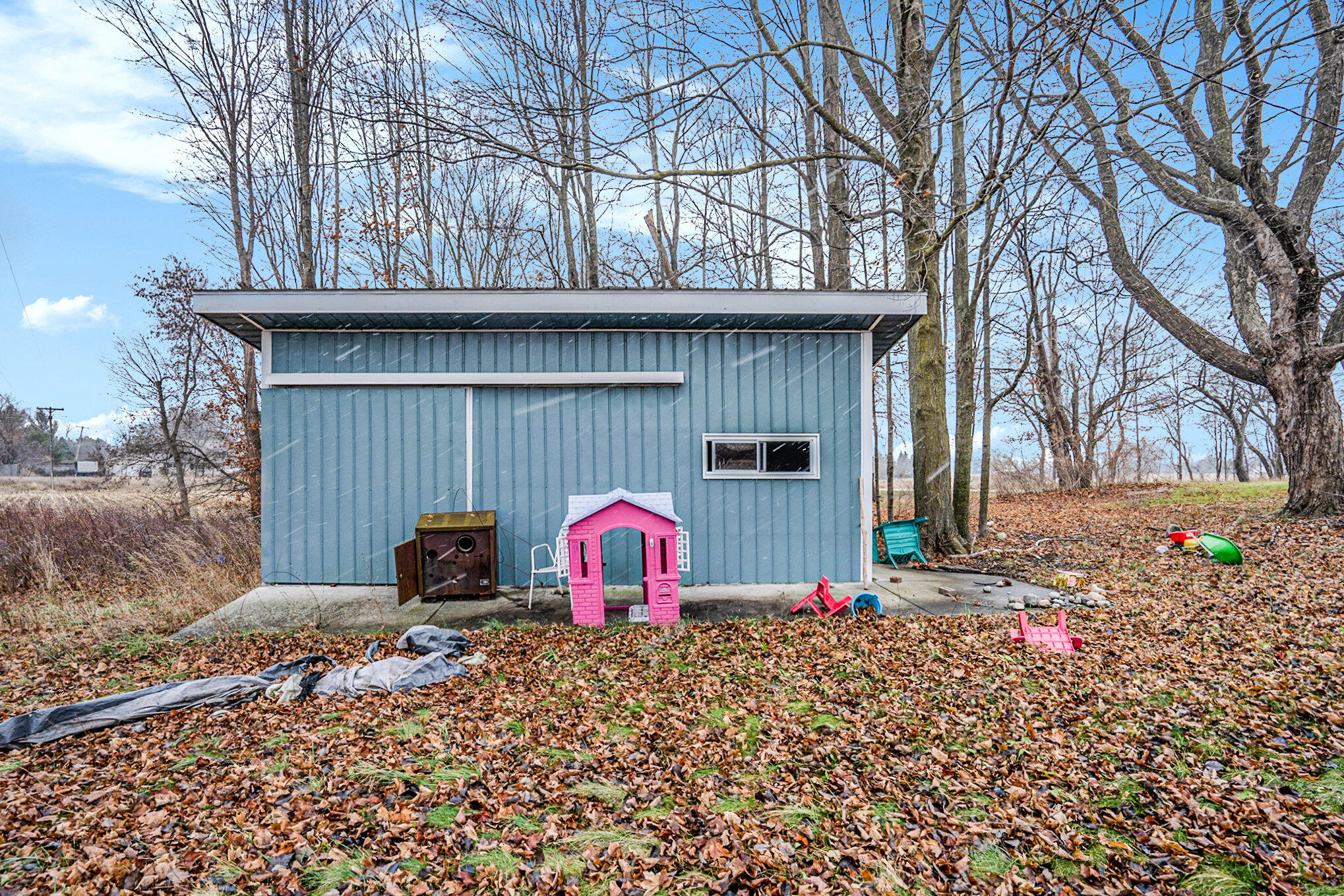 1088 West Remus Road Mount Pleasant, MI 48858 - Photo 13 of 16 013_mkb05010_170