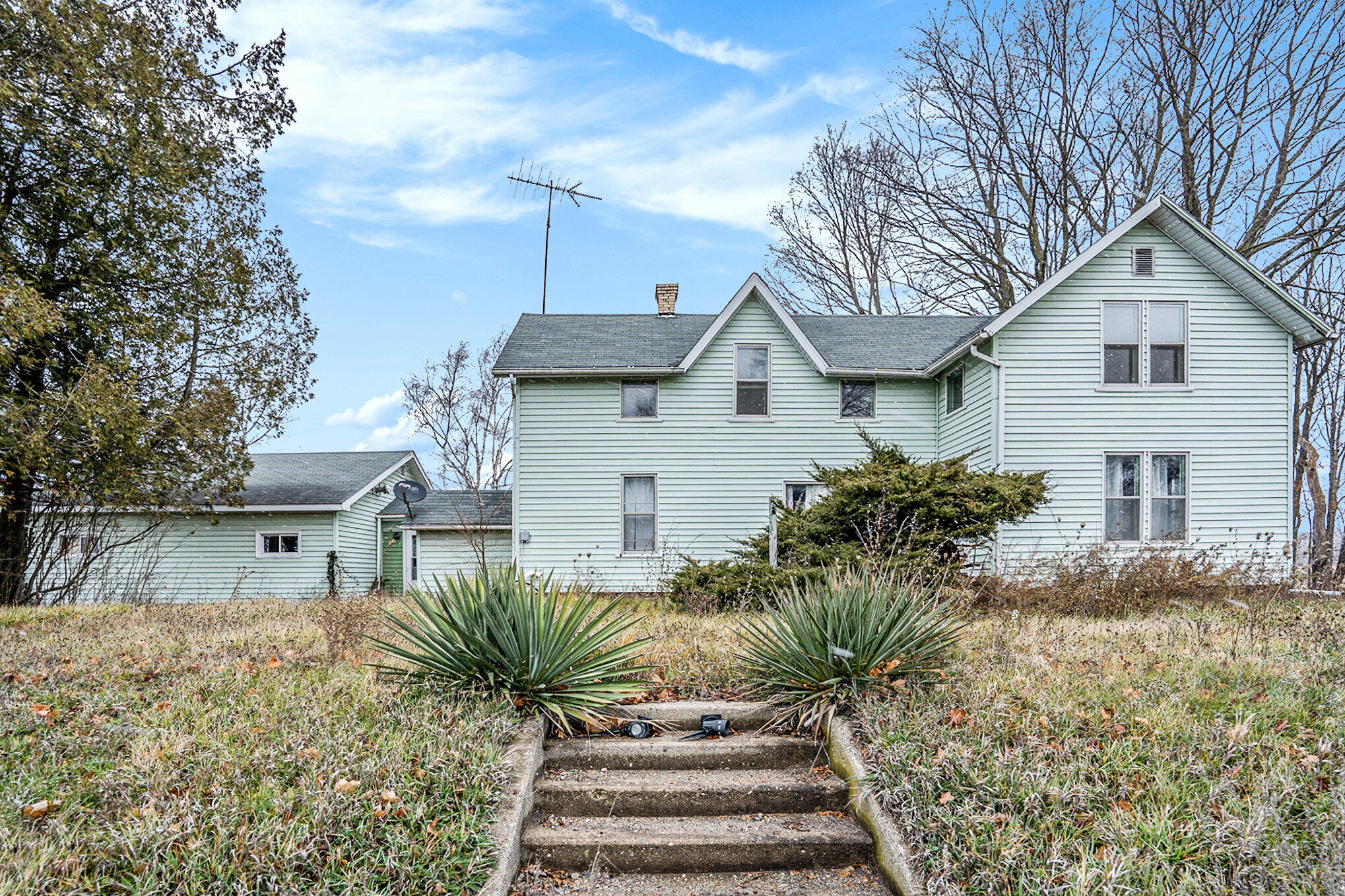 1088 West Remus Road Mount Pleasant, MI 48858 - Photo 6 of 16 006_mkb05001_59