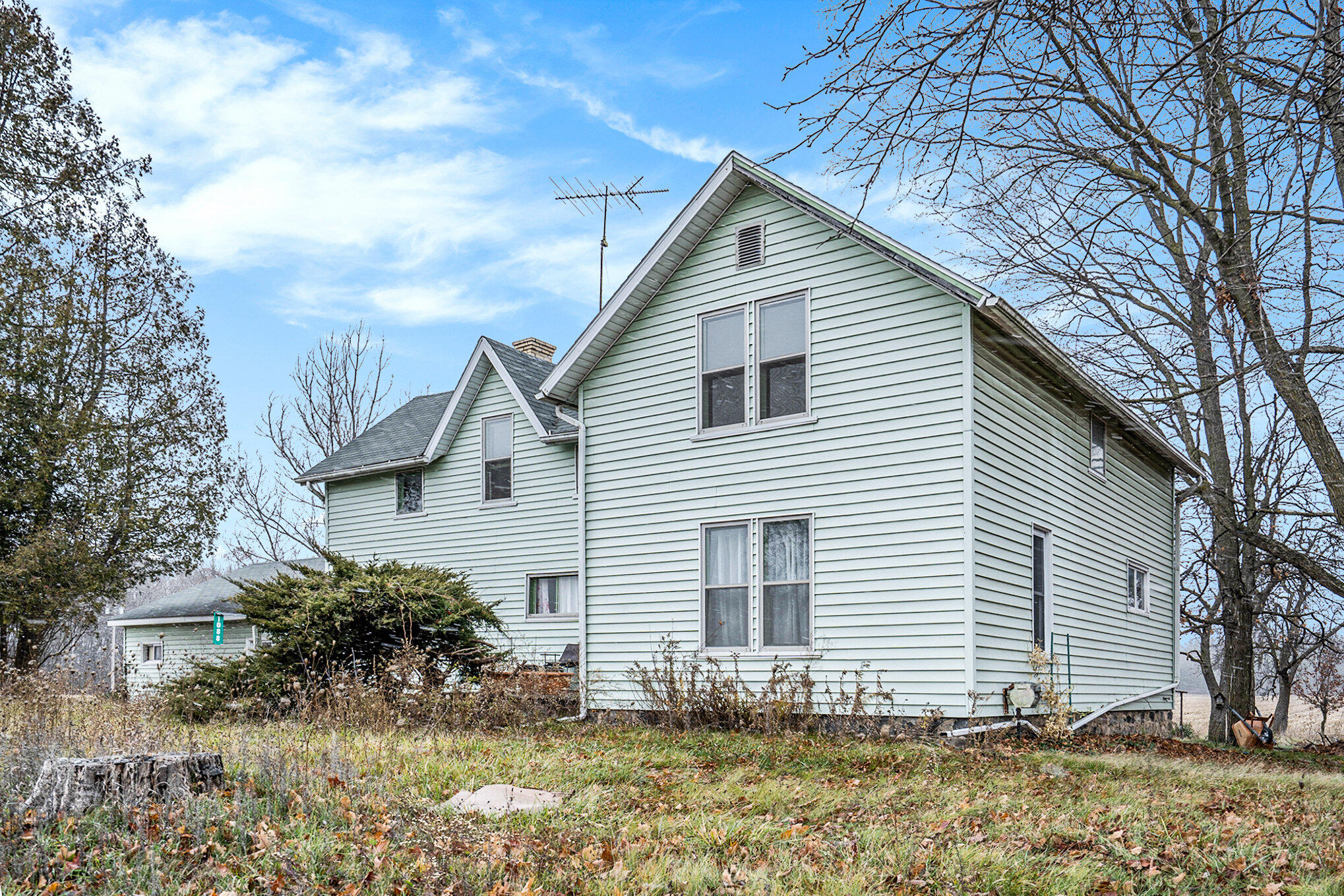 1088 West Remus Road Mount Pleasant, MI 48858 - Photo 7 of 16 007_mkb05003_714