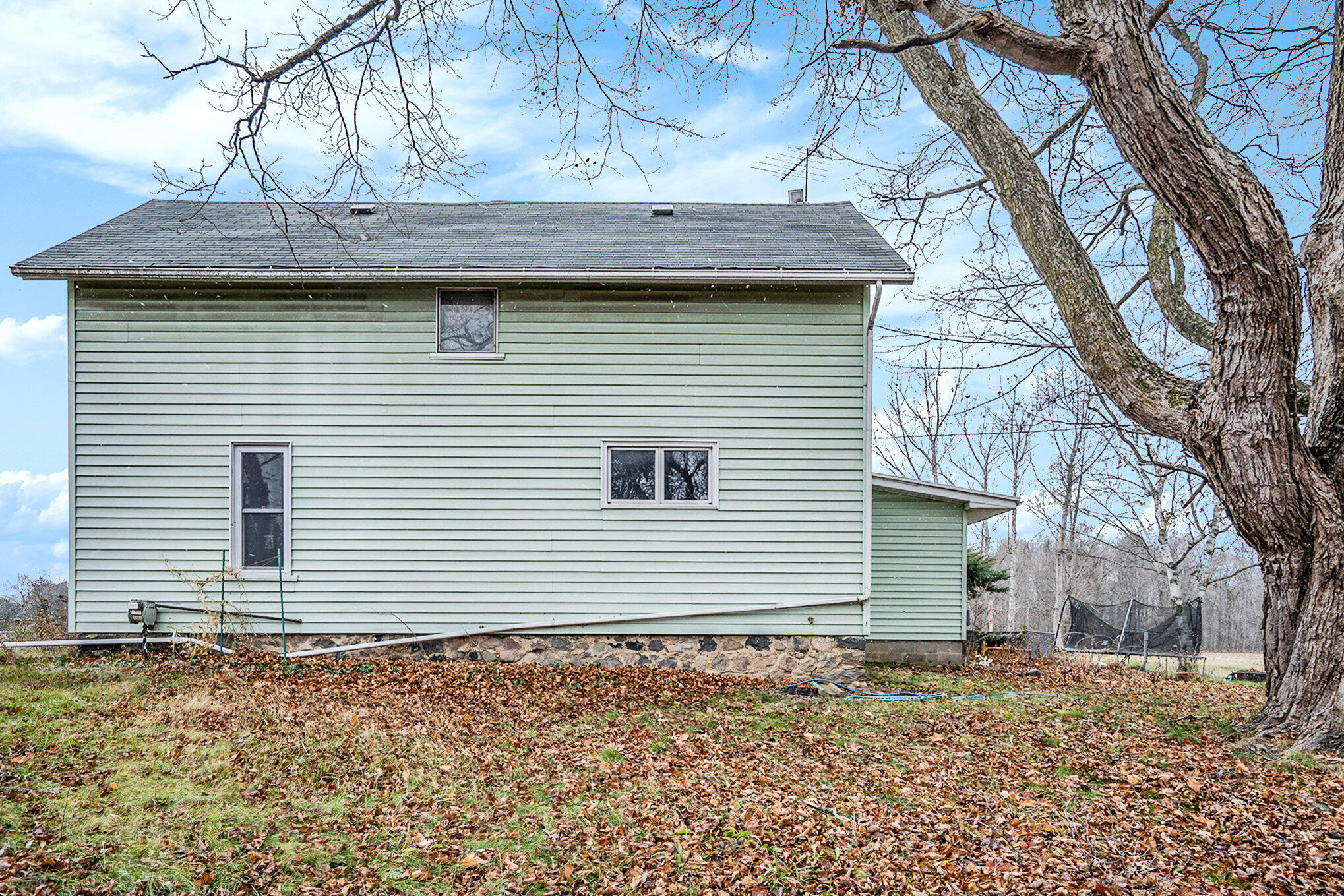 1088 West Remus Road Mount Pleasant, MI 48858 - Photo 9 of 16 009_mkb05014_789