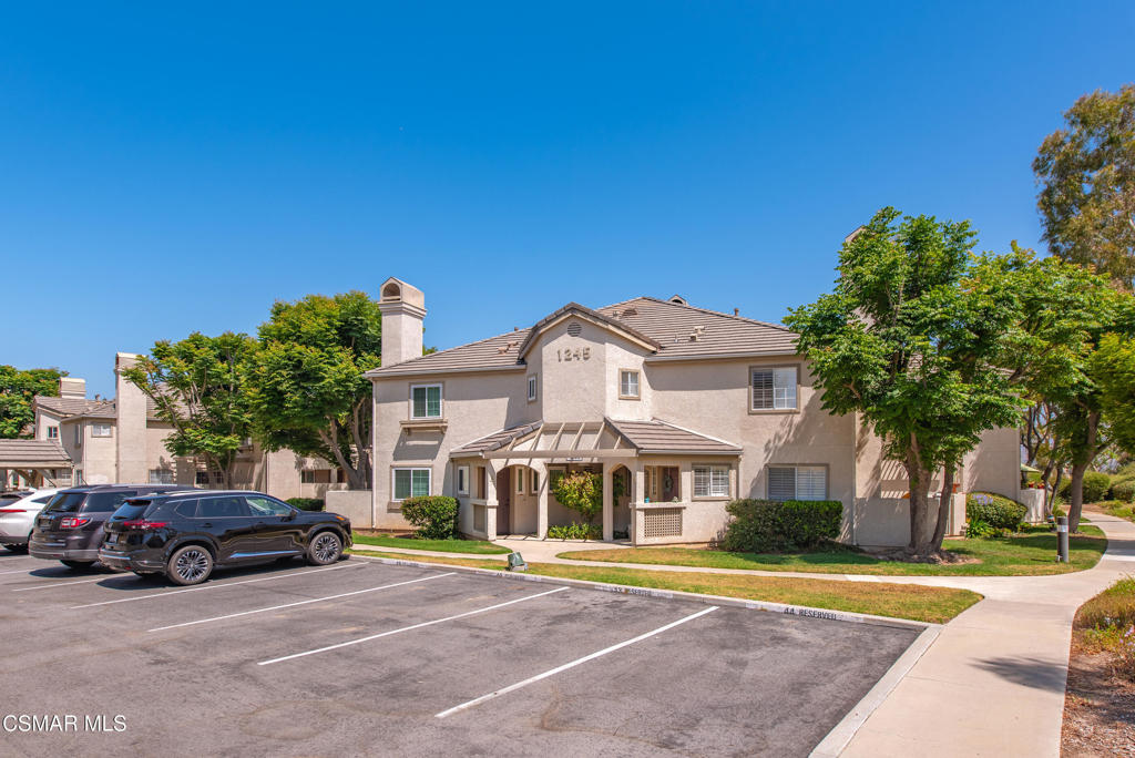 1245 Fitzgerald Road, Unit E Simi Valley, CA 93065 - Photo 31 of 37