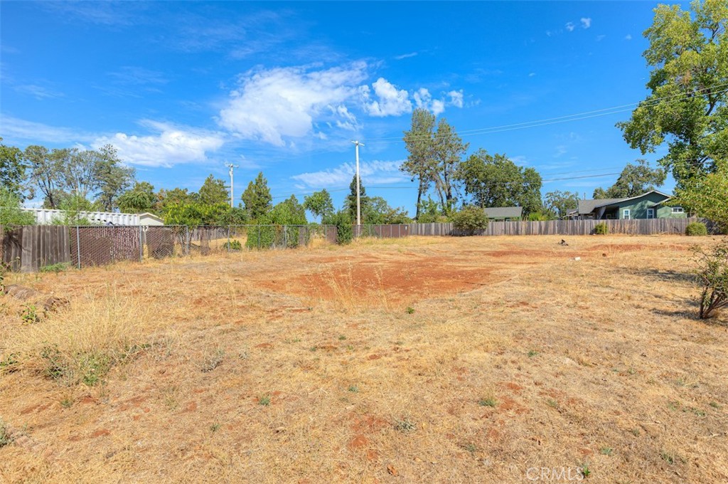 3481 Neal Road Paradise, CA 95969 - Photo 2 of 16 a view of an ocean beach