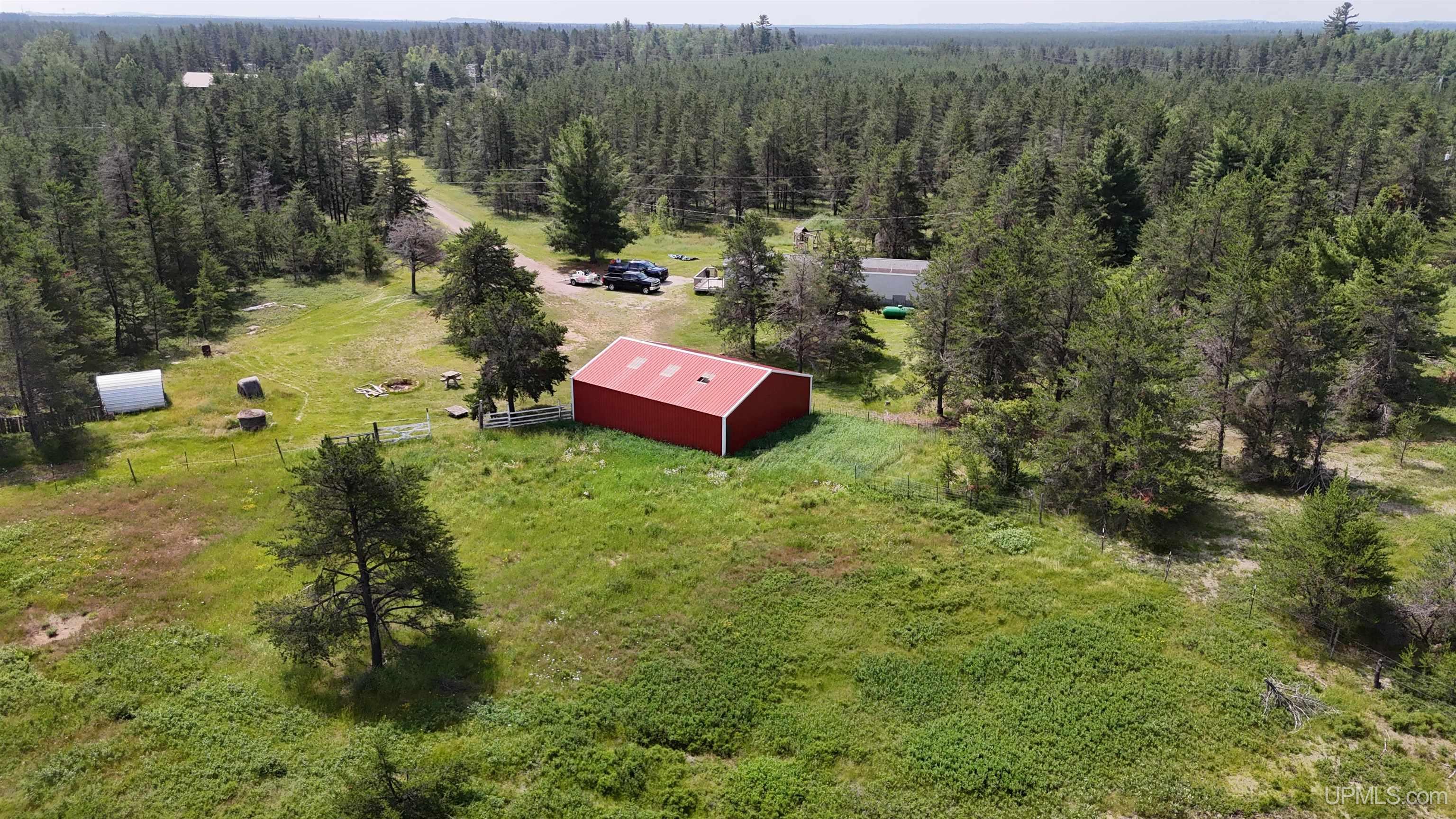 290 Station Road Gwinn, MI 49841 - Photo 4 of 28