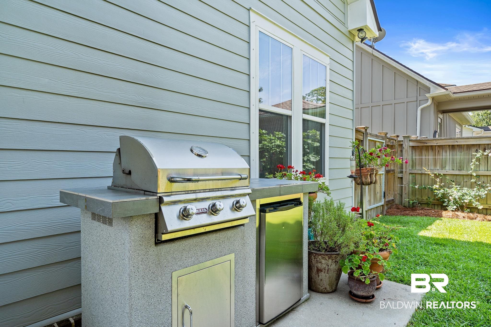 269 Westley Street Fairhope, AL 36532 - Photo 31 of 34 Outdoor Kitchen