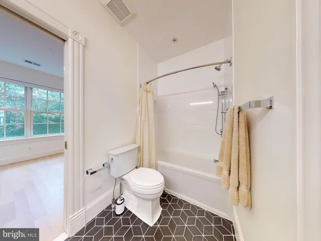 $8,200 | 1808 Riggs Place Northwest, Washington, DC 20009