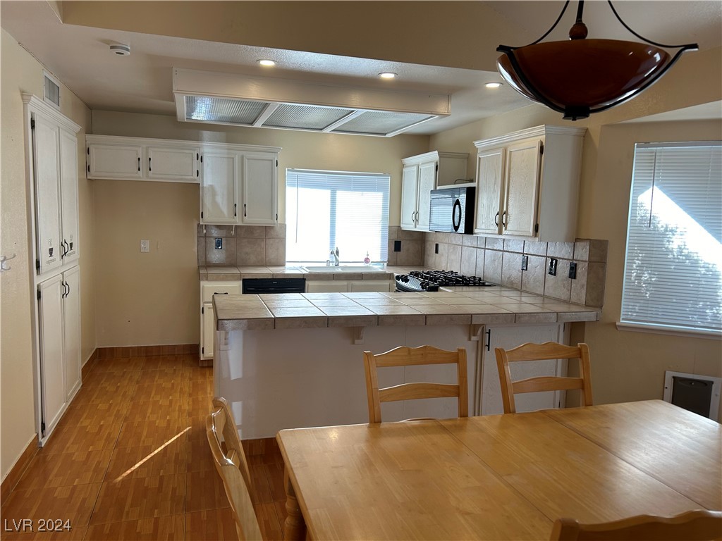 2600 Gray Fox Road Henderson, NV 89074 - Photo 12 of 42 Gallery Image 12