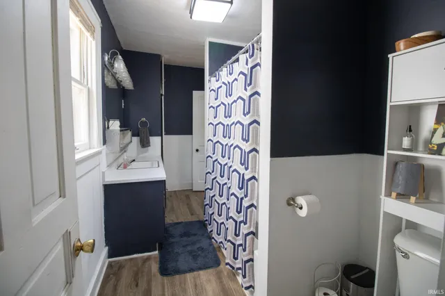 $135,000 | 232 East Washington Street, Winchester, IN 47394