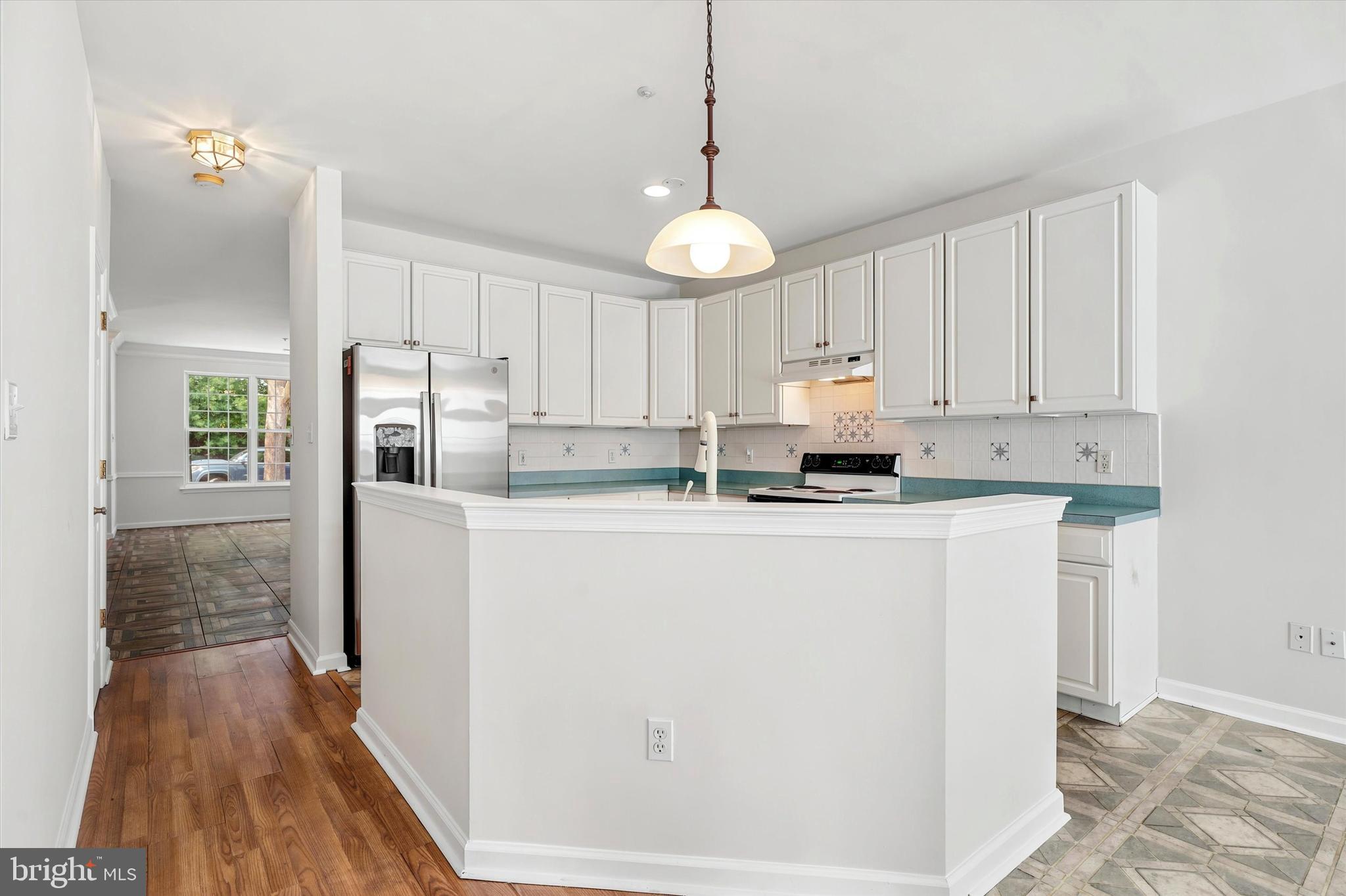 1493 Country Club Drive Springfield, PA 19064 - Photo 10 of 23