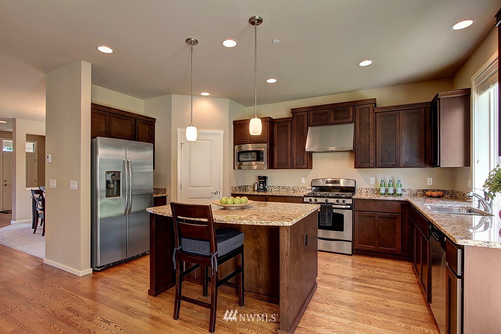 22222 34th Avenue Southeast Bothell, WA 98021 - Photo 2 of 22
