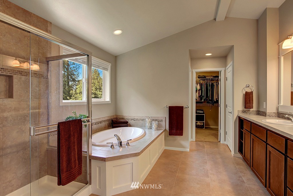 22222 34th Avenue Southeast Bothell, WA 98021 - Photo 13 of 22