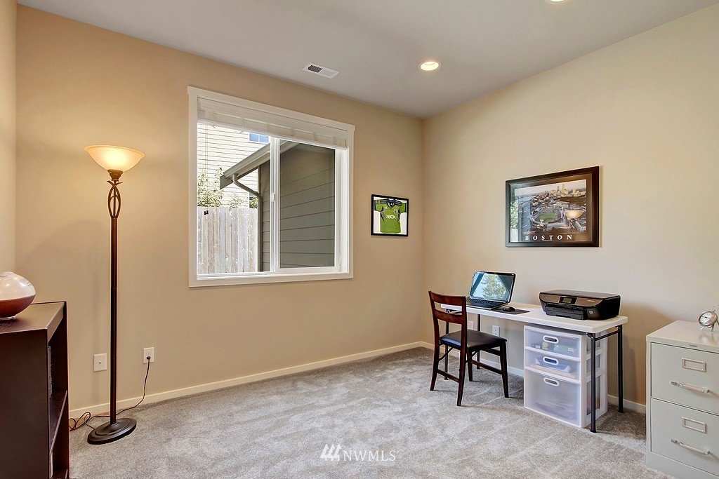 22222 34th Avenue Southeast Bothell, WA 98021 - Photo 10 of 22
