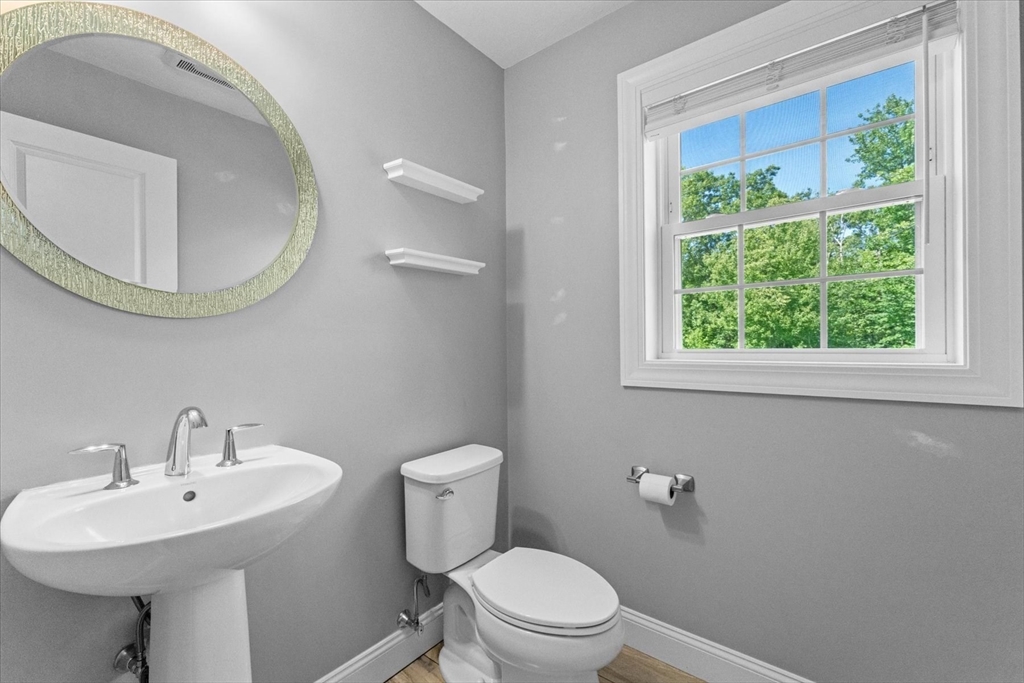 37 Turner Farm Road Uxbridge, MA 01569 - Photo 14 of 40 Gallery Image 14