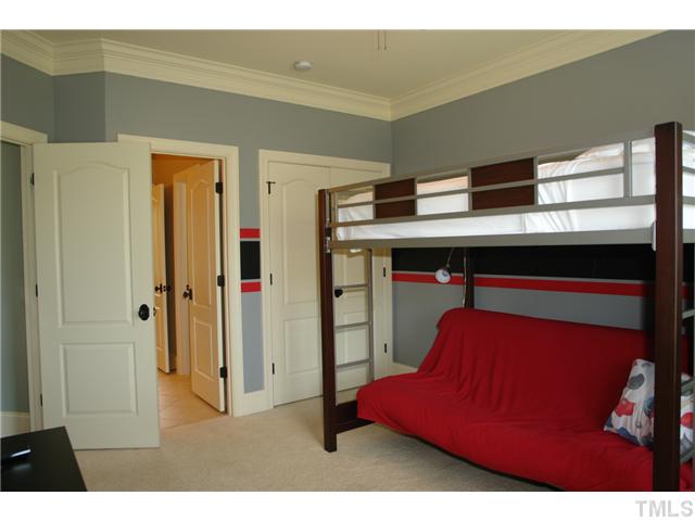 5720 Greenevers Drive Raleigh, NC 27613 - Photo 18 of 25