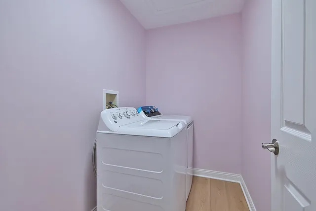 $424,900 | 3208 Raphael Court, St. Charles, IL 60175