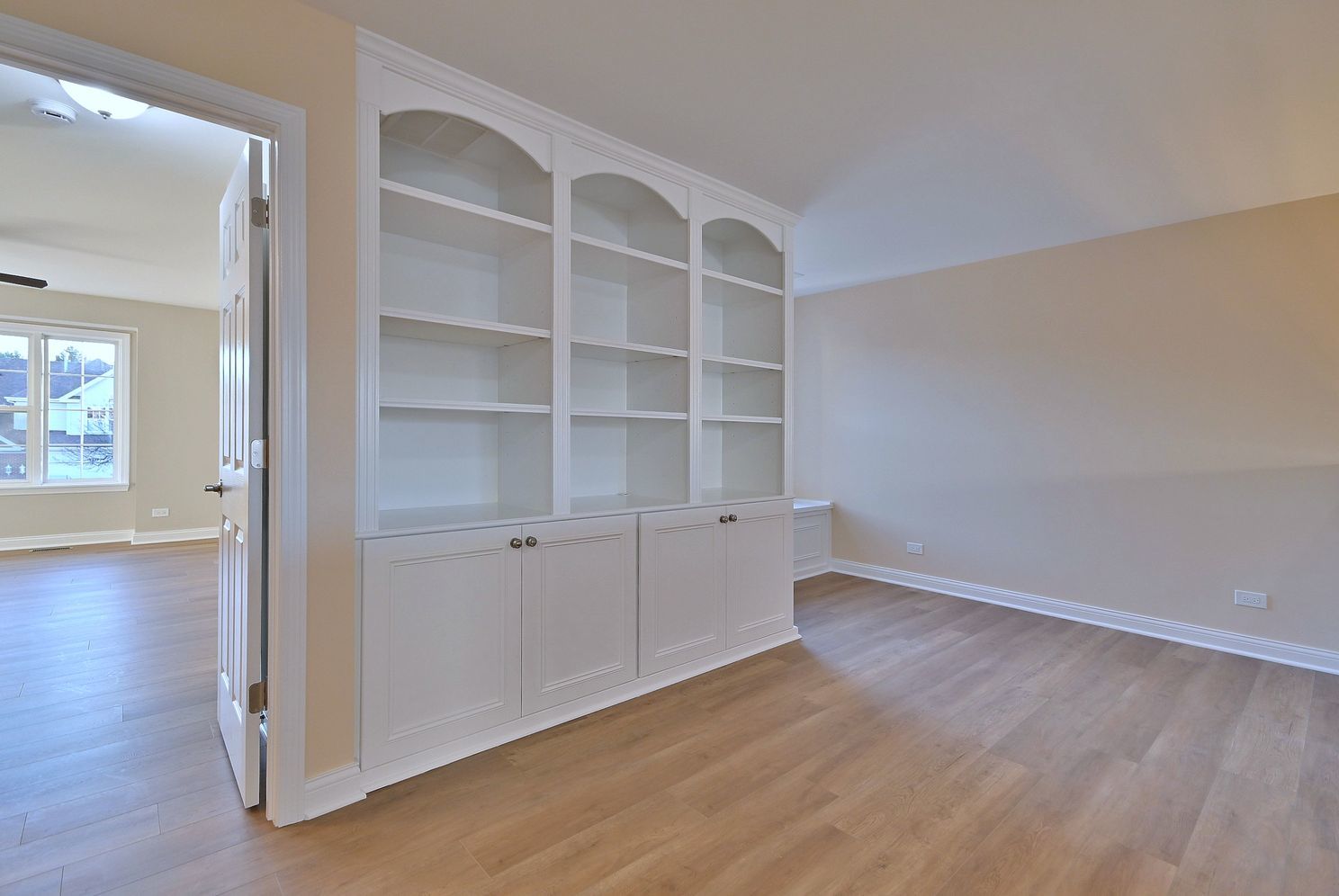 3208 Raphael Court St. Charles, IL 60175 - Photo 43 of 47 wooden floor with white walls
