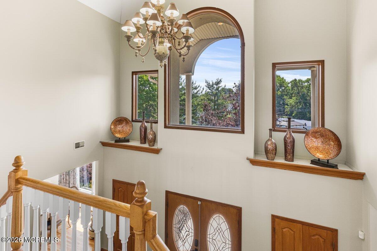 376 Morristown Road Matawan, NJ 07747 - Photo 11 of 69 Upper Hallway 3