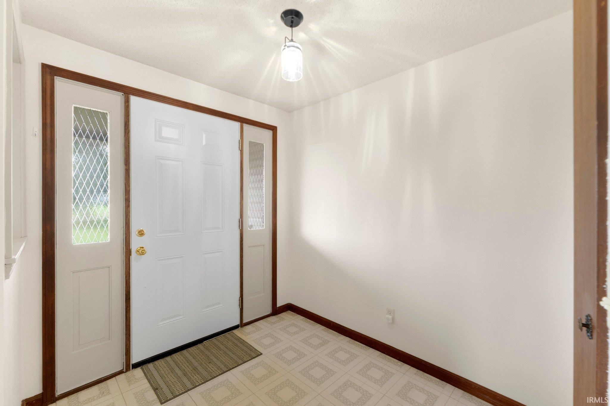 3091 West 750 North Decatur, IN 46733 - Photo 7 of 36