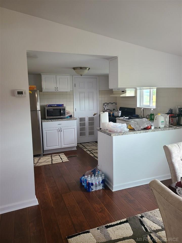 1545 West Galbraith Line Road Melvin, MI 48454 - Photo 2 of 11