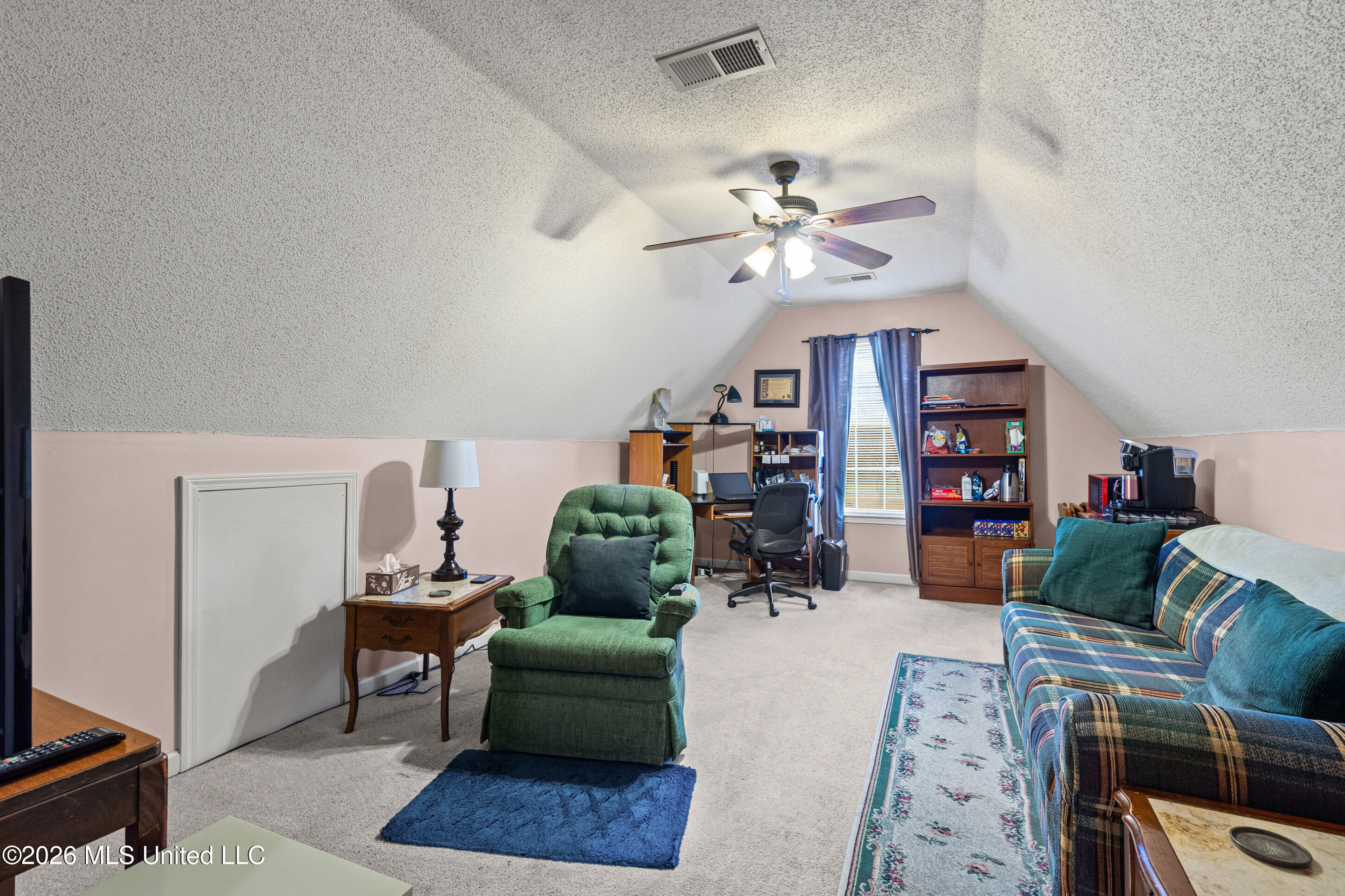 6546 Braybourne Main Olive Branch, MS 38654 - Photo 16 of 30 Versatile Bonus or Game Room