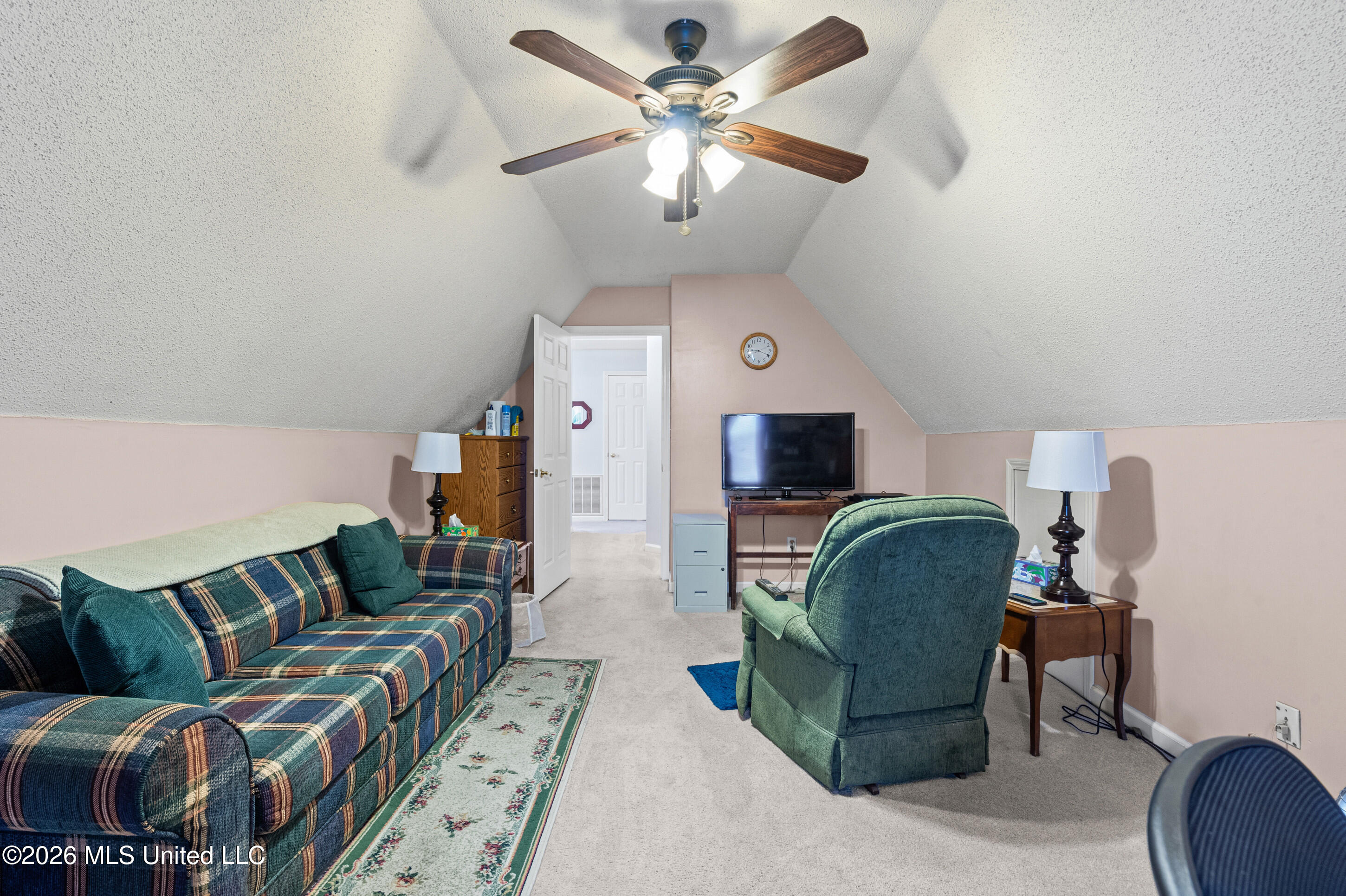 6546 Braybourne Main Olive Branch, MS 38654 - Photo 17 of 30 Versatile Bonus or Game Room