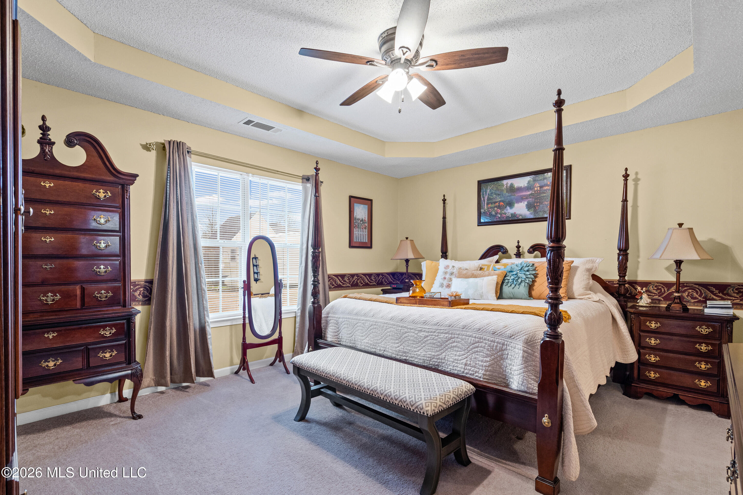 6546 Braybourne Main Olive Branch, MS 38654 - Photo 9 of 30 Main-Level Primary Suite Retreat